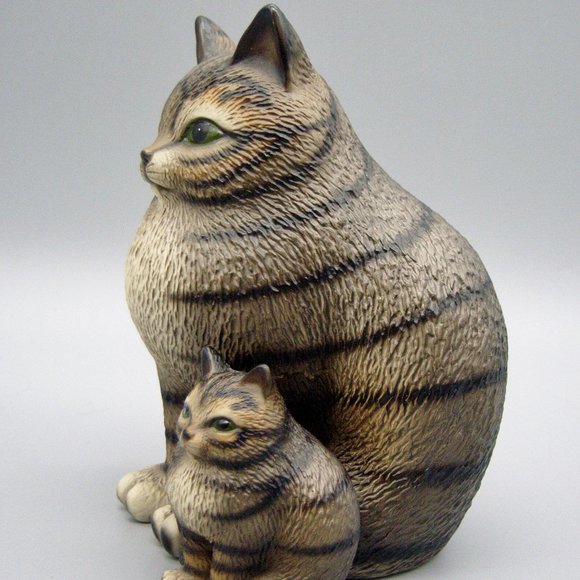 Vintage Harvey Knox Kingdom Global Art  Mother Kitten Tabby Japan Handpainted - Picture 4 of 6